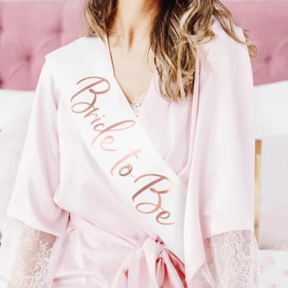 Σατέν κορδέλα σώματος bride to be 
